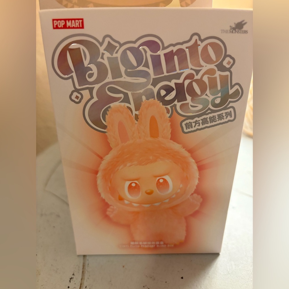 Pop Mart Biginto Energy Figure